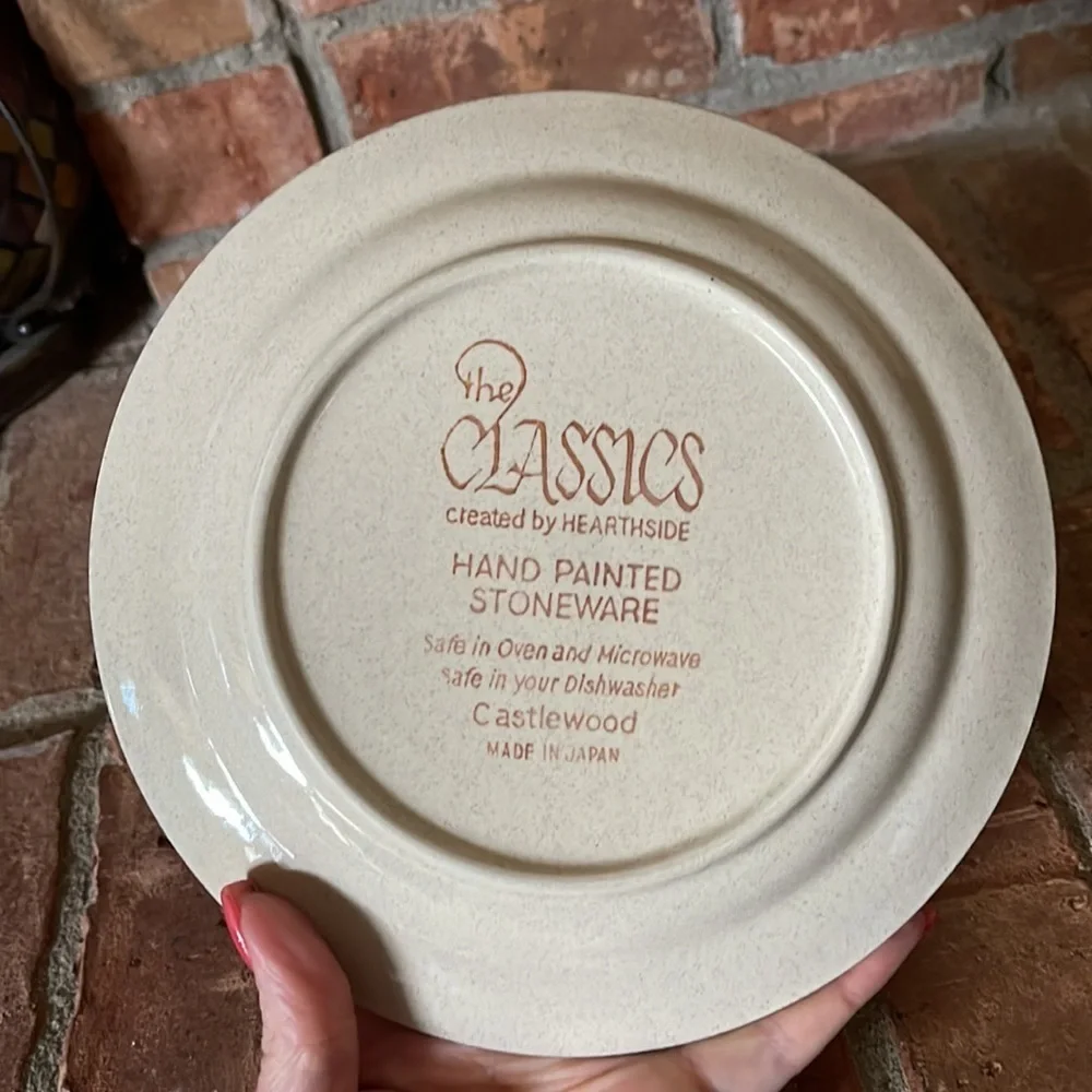 Vtg Classic by Hearthside Castlewood Hand Painted Set of 4 Side Plates